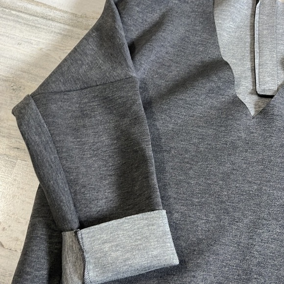 J Brand Top Size L - Picture 3 of 9